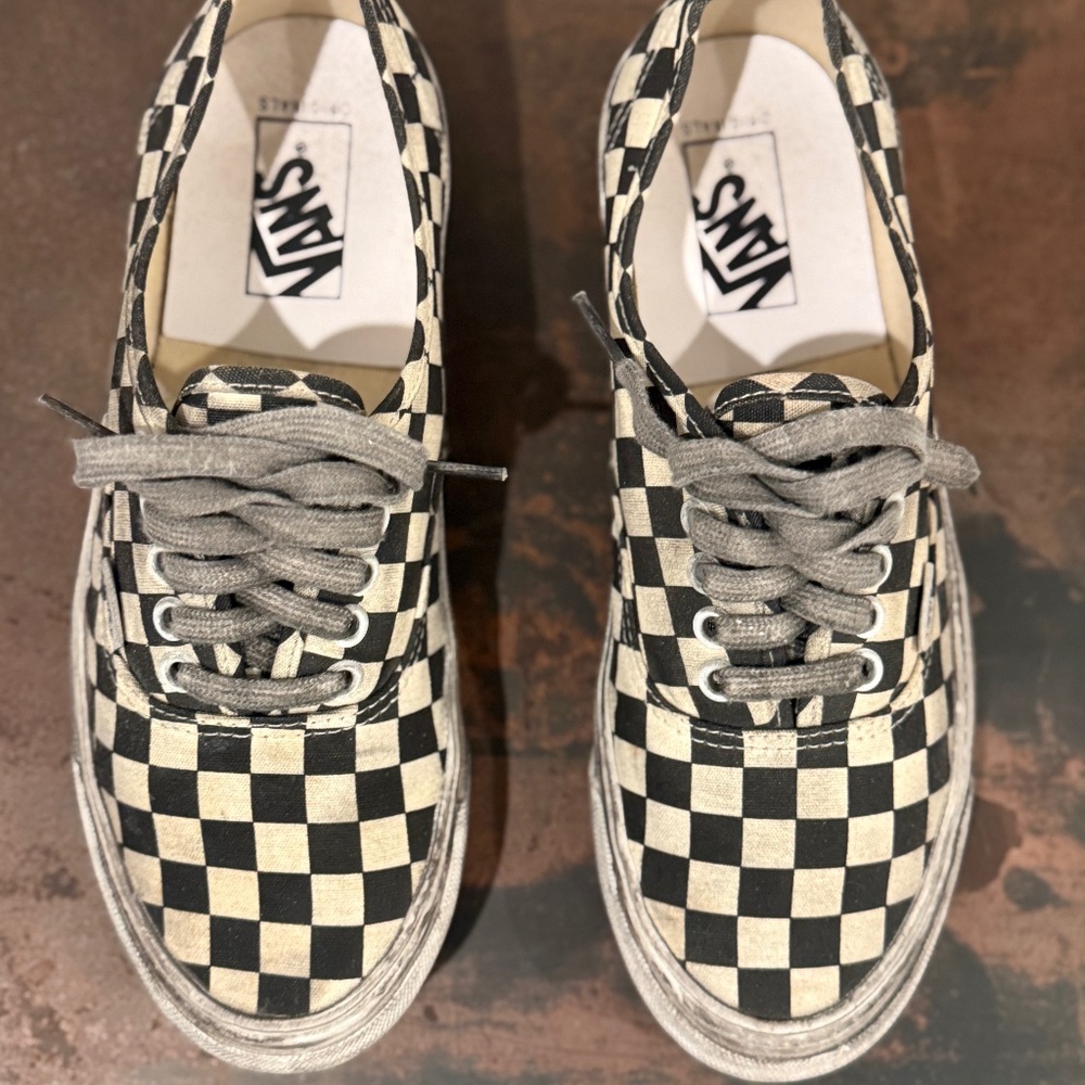 VANS